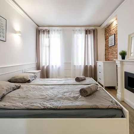 Golden - Old Town - Great Location &uniwersytecka Вроцлав